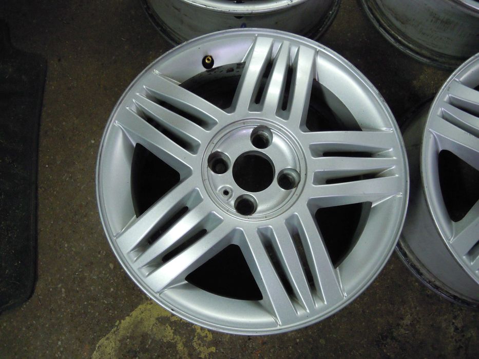 Alufelgi Renault 16" 4x100 + śruby