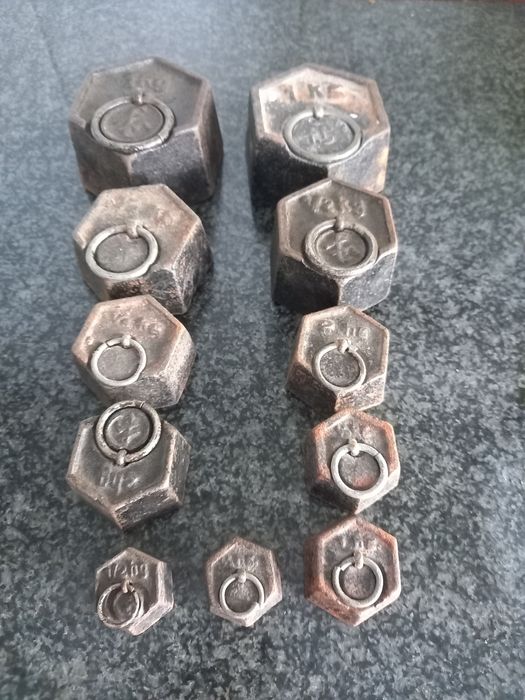 Conjunto de pesos antigos