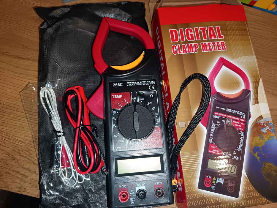 Струмовимірювальні струмові кліщі DT266C 1000А з температурою + мульти