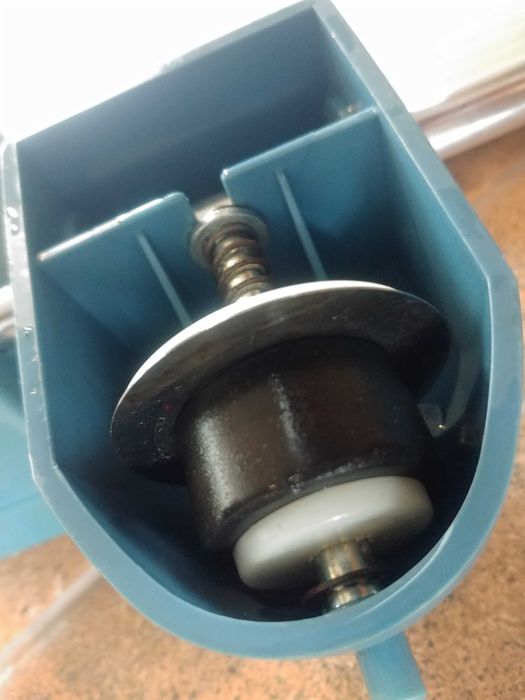 Gilotyna Kobra Cut 320 -R, made in Italy
