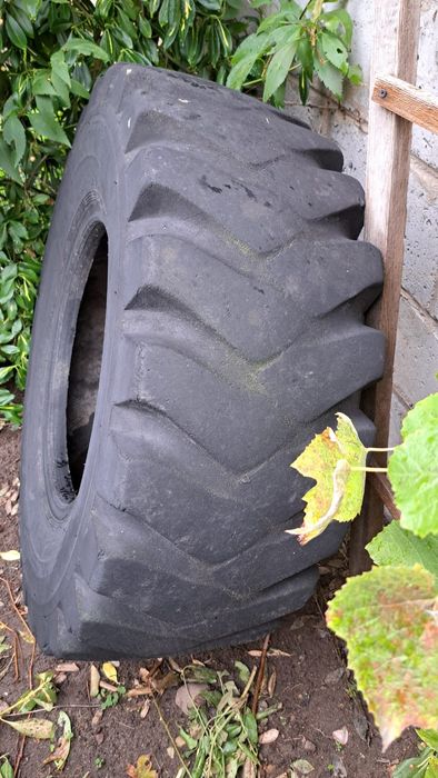 12.5x18 2x opony do koparki, ładowarki, traktora