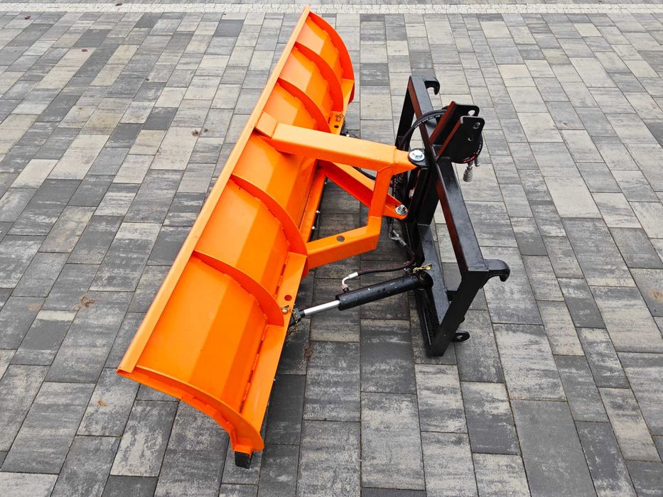 Pług śnieżny do Ciągnika na TUZ + Euro uniwersalny montaż cena BRUTTO