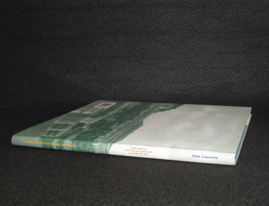 Livro Postais Antigos da Ilha de Moçambique e da Ilha do Ibo