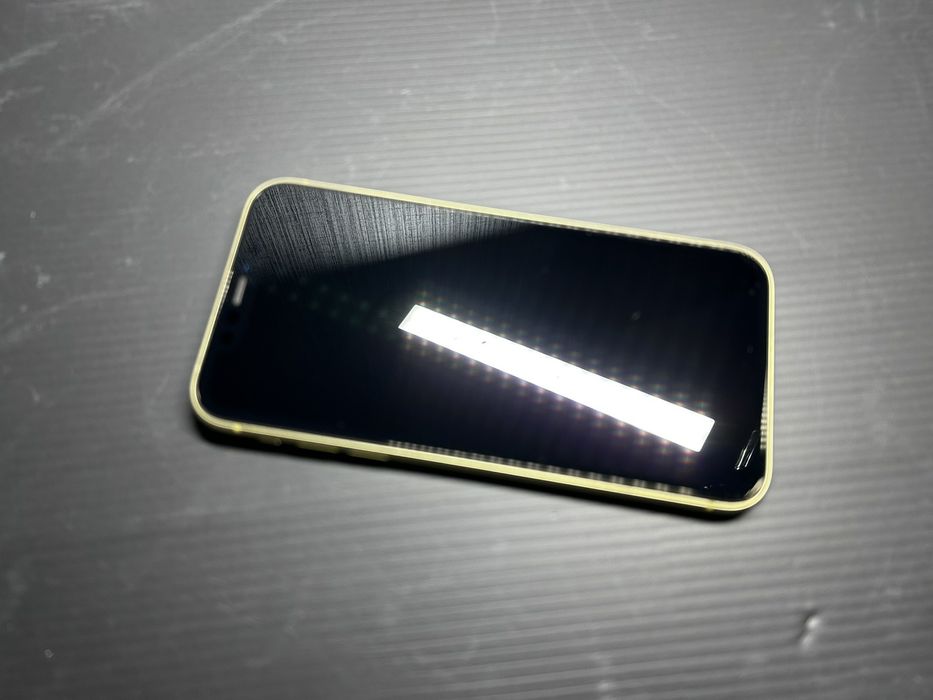 Айфон Iphone 11 в ідеальному стані