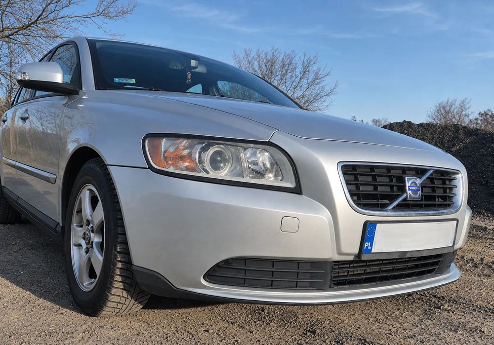 Volvo S40