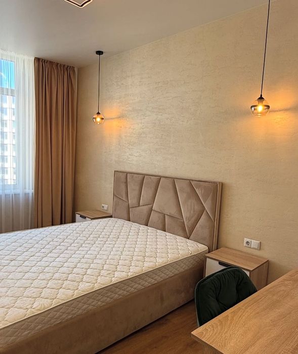 Подобово оренда квартири на різну кількість ночей