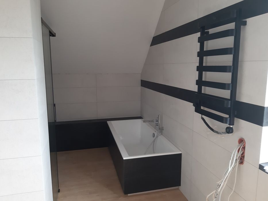 Uslugi remontowo budowlane