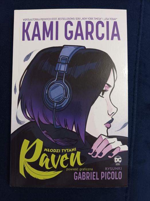 Komiks Młodzi Tytani Raven