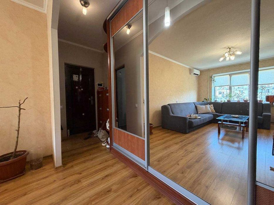 Купите квартиру на Тополе-3, 47