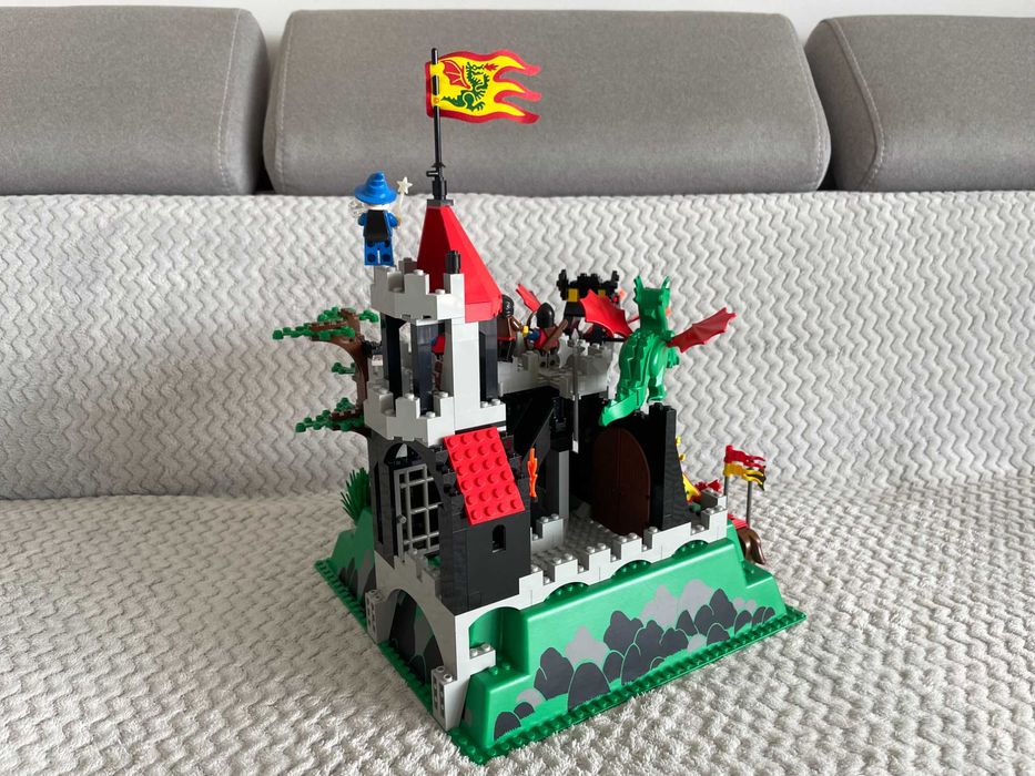 Lego 6082 Fire Breathing Fortress = kompletny 100% + dostawa za DARMO