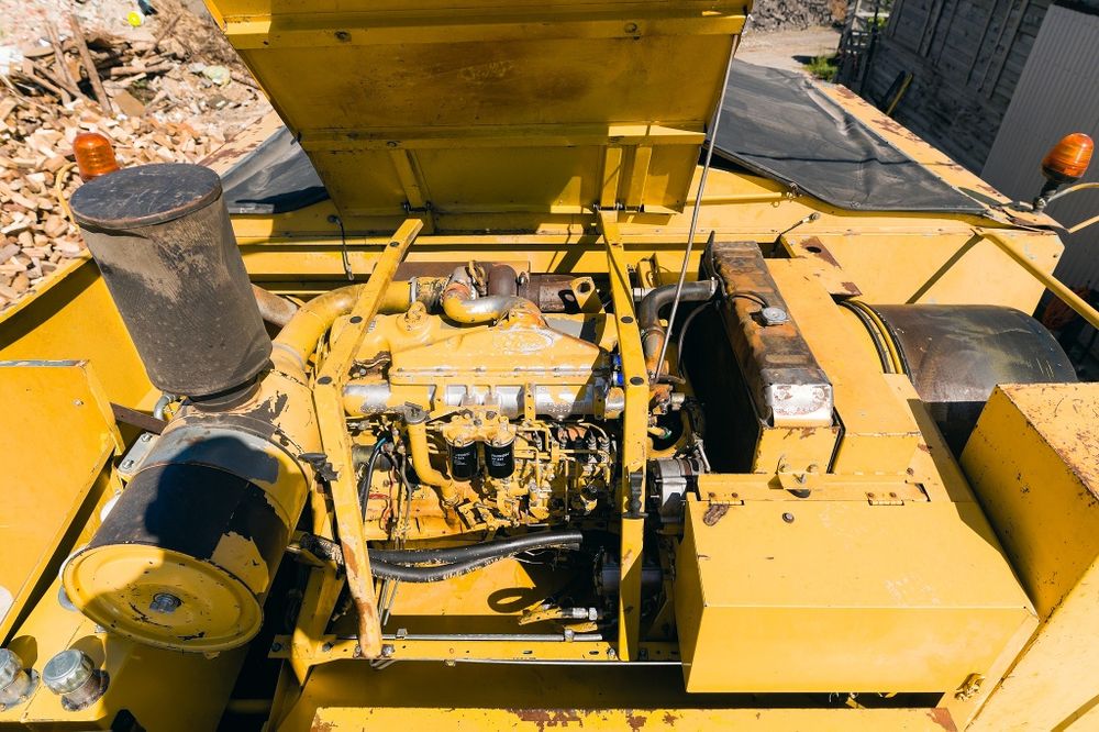 Kombajn New Holland TX 36 (1992) – Sprawny, Heder 7m + Przystawka do rzepaku