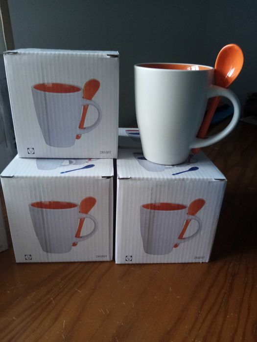 Canecas com colher445560073382809601