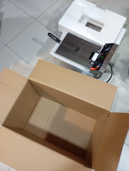 Frigideira eléctrica 9L