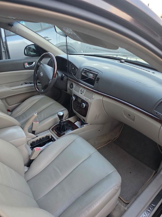 Hyundai Sonata 2.4