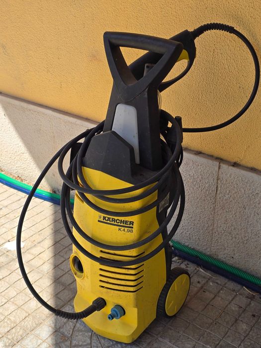 Máquina lavar a alta pressão K'A'RCHER K4.98 AVARIADA PARA PEÇAS