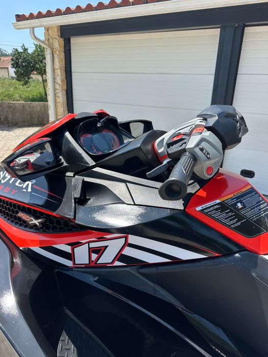 Mota de água Sea Doo RXT 260 X - 3 Lugares
