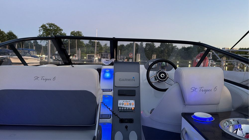 jacht motorowy ST TROPEZ 6 – 2021 r. – Mercury 150 KM