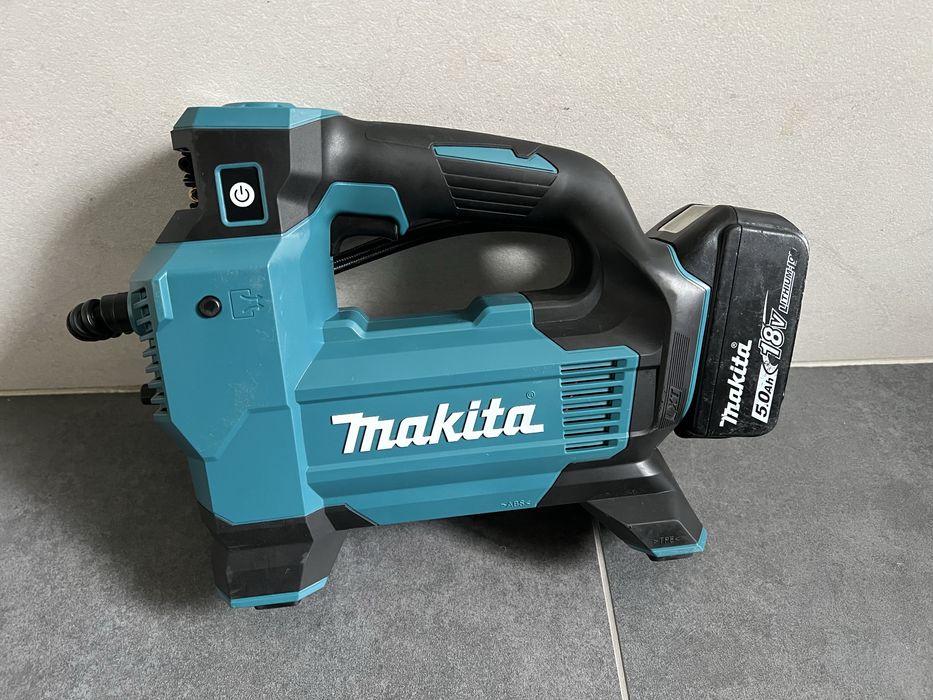Акум. Насос компресор Makita DMP 181
