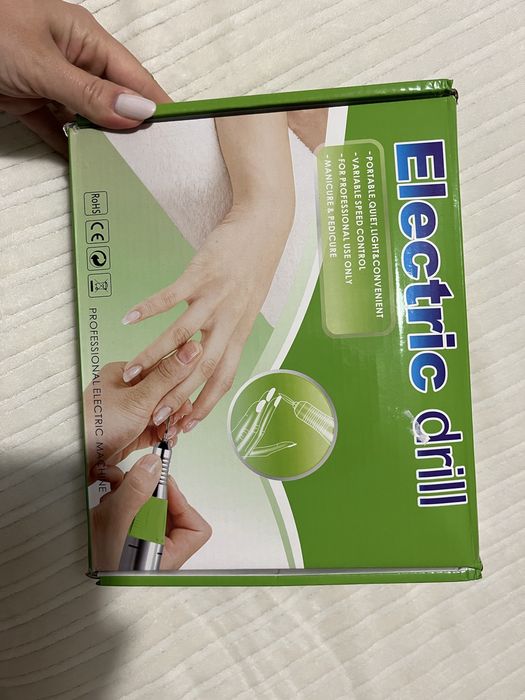 Broca e forno para unhas