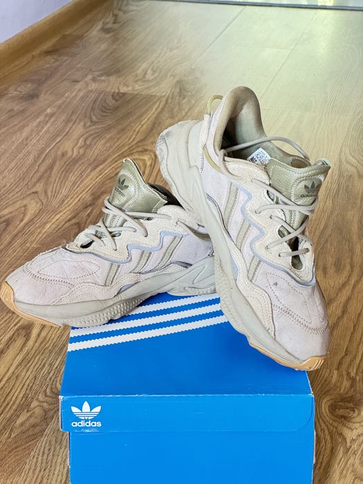 Кросівки. Adidas. 41 р. 25.5 см.