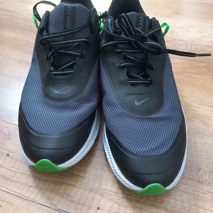 Кросівки Nike Quest 3 Shield 
Оригінал!
