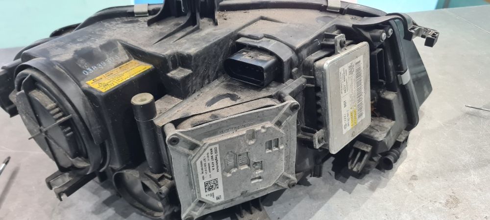 Farol frente esquerdo completo