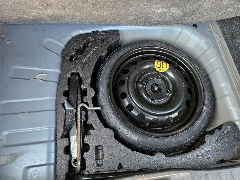 Nissan micra автомат