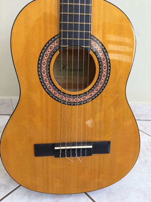 Gitara Rosario w bardzo dobrym stanie