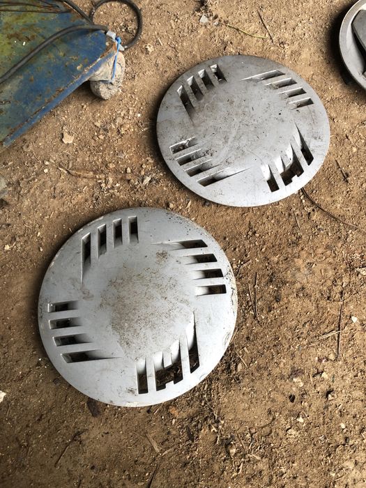 Tampões de roda Renault 19