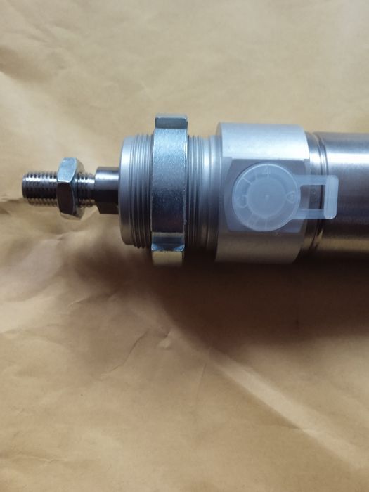 Пневмоцилиндр DSNU 40-100 PPS A