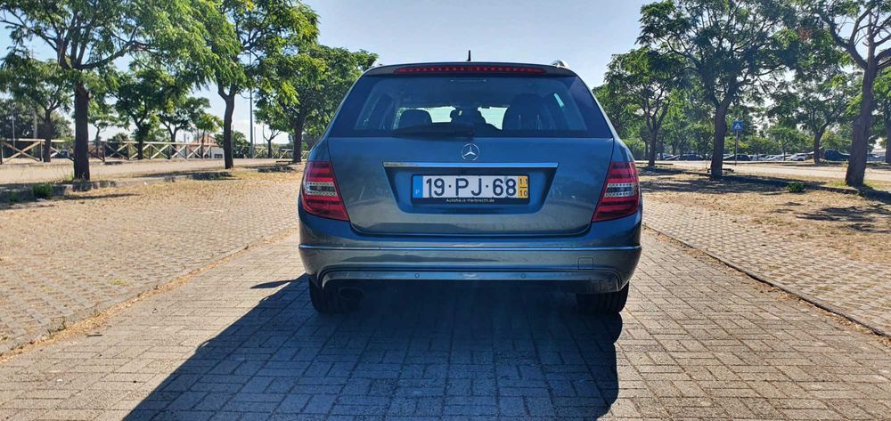 Mercedes-Benz C250 CDI Station Avantgarde (204cv) – 2011 – Manual – Sem Acidentes – Distribuição trocada – 8.000 €