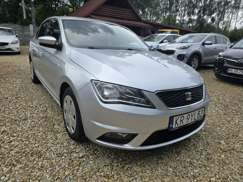 Seat Toledo Krajowy.140tyś km.1.6 Diesel.Przestronne auto bardzo ekonomiczne.