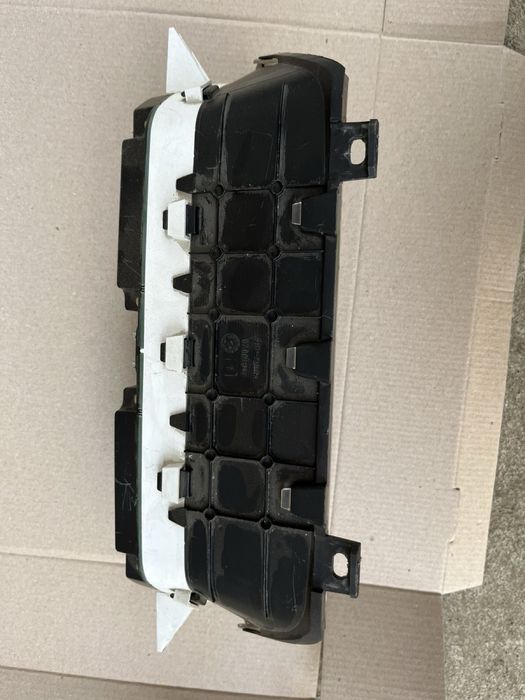 Ваз 2110-11-12 панель приборів