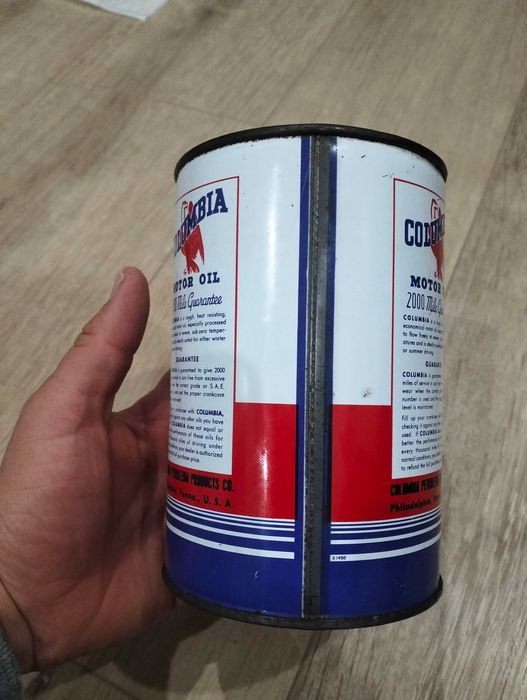 Lata óleo antiga Columbia