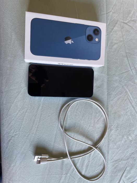 Iphone 13 mini. Com 10 meses - 85% bateria