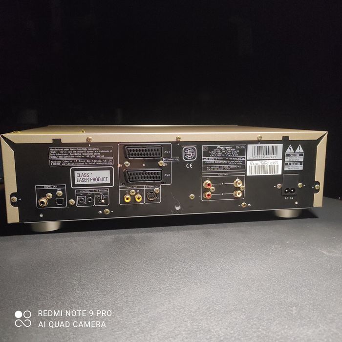 Pioneer dv717 top