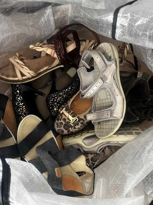 Buty damskie różne firmowe