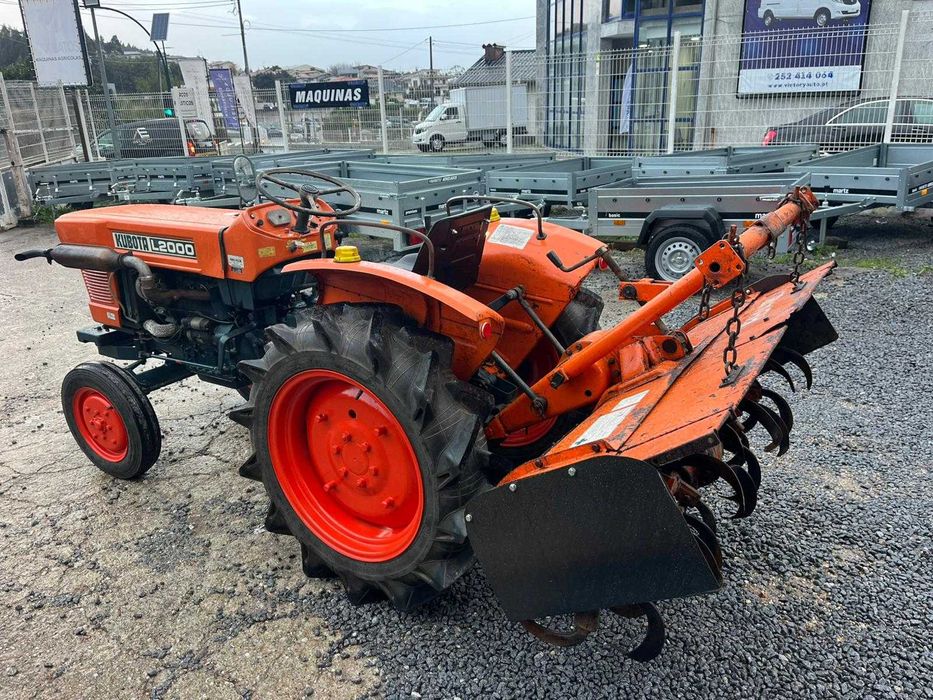 Trator Kubota L2000