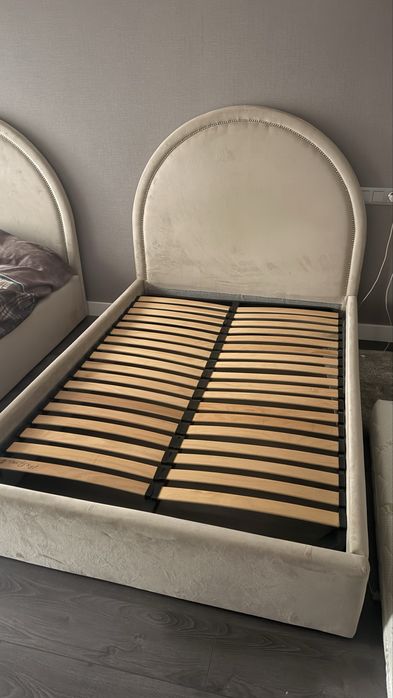 Продам две кровати