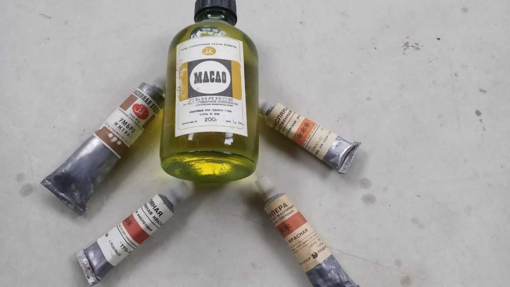 Краска художественная масляная / качество / много цветов (Подольск)