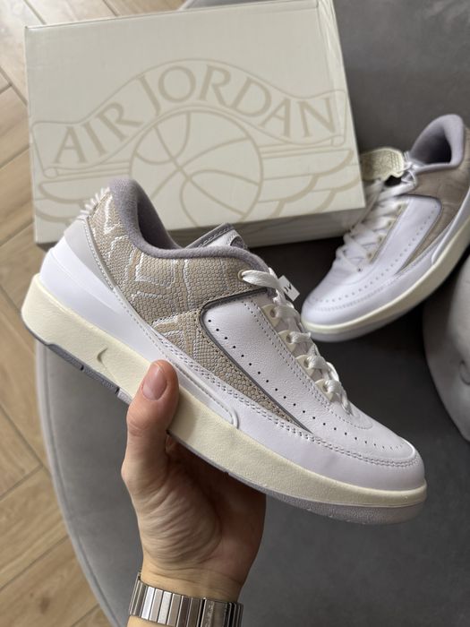 Nike Jordan Retro 2 Nowe Skórzane Sneakersy Męskie Białe 41