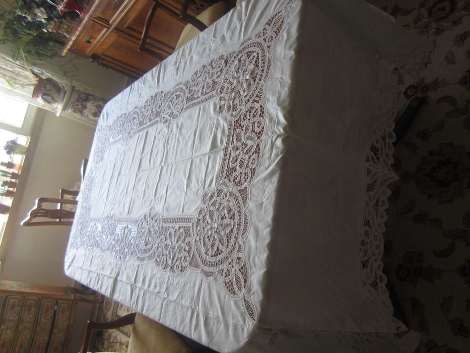 Lindíssima Toalha Verde Água Bordado Manual- Grande BAIXA