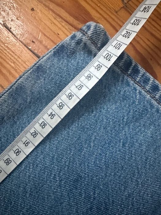 Piekne jeansy Levis Loose Straight unikatowy model w25 l30