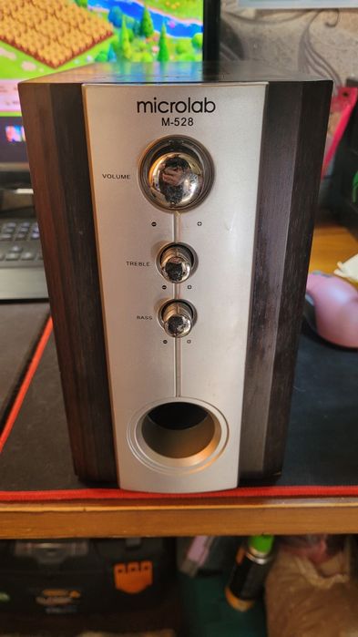 Сабвуфер Microlab M-528