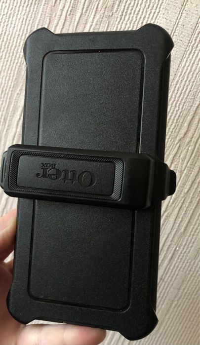 Otterbox Defender протиударний чохол на Samsyng S21 та iPhoni 12