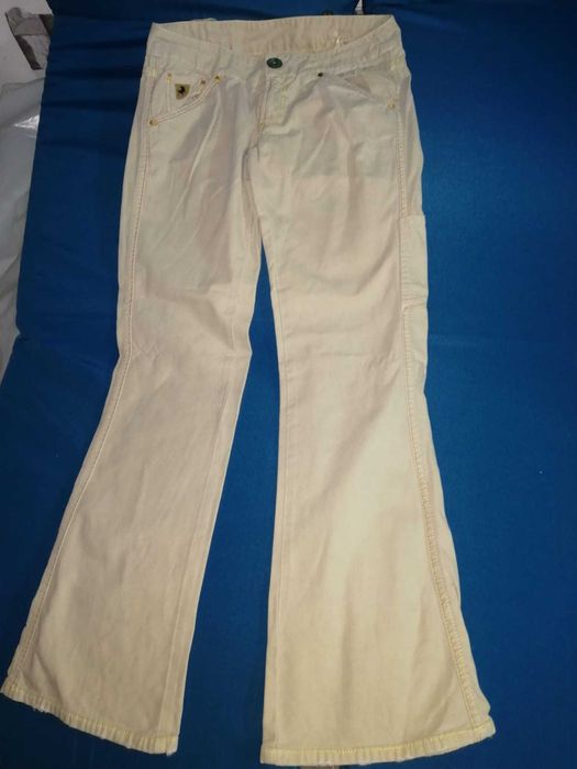 8 Calças variadas MULHER – Tm 38/39