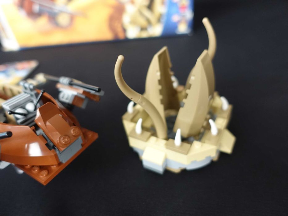 Lego 9496 Desert Skiff