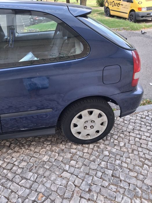 Honda Civic — fotografia 7