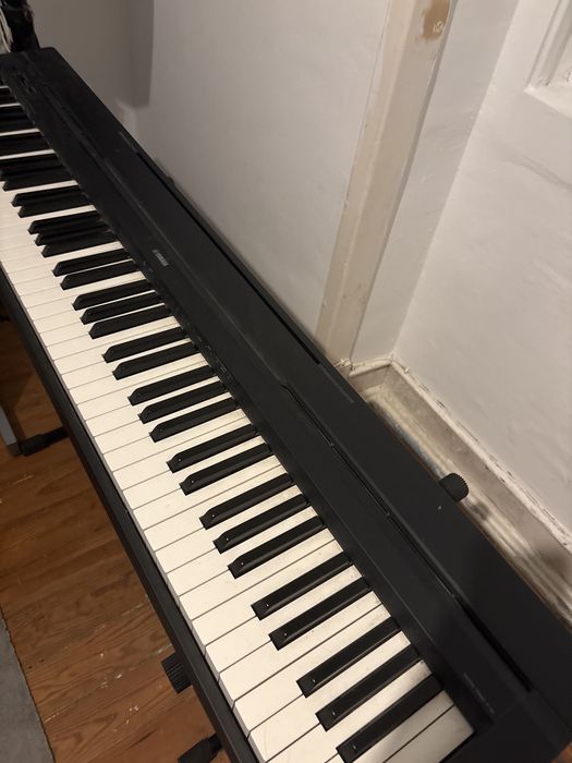 Yamaha P-45 Digital Piano