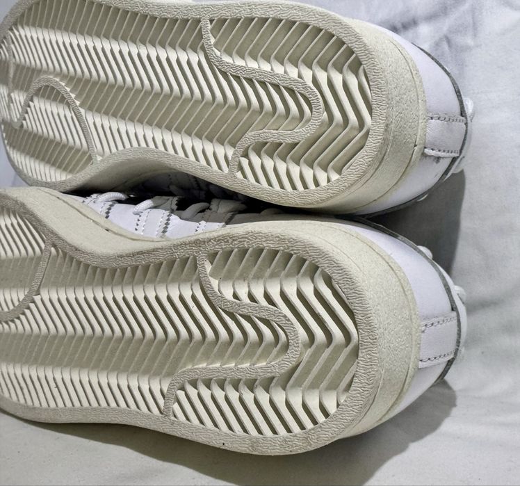 Кросівки жіночі Adidas superstar black/white Gx 3419 розмір 35.5